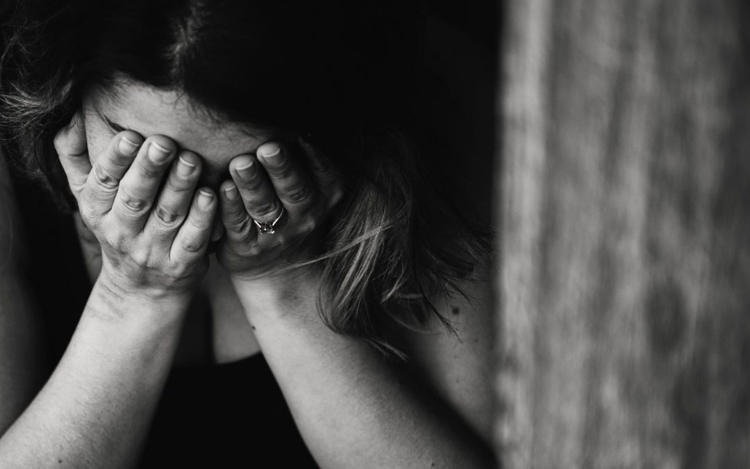 Luto: quais as 5 fases e por que é importante vivê-lo?