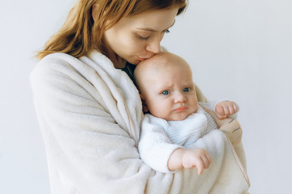mãe bebê recém nascido baby blues depressão pós-parto